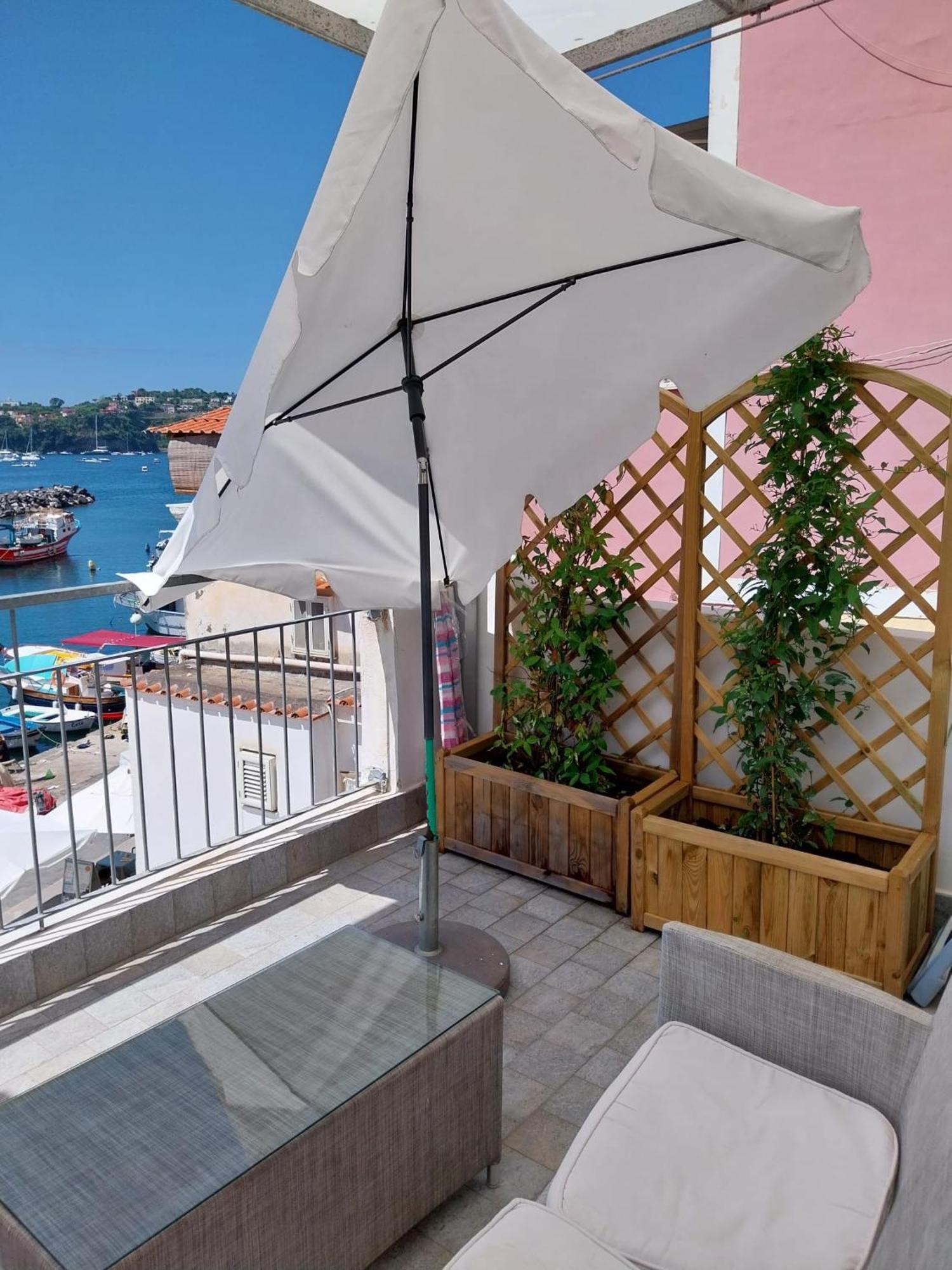 La Terrazza Di Maria Apartment Procida Bagian luar foto